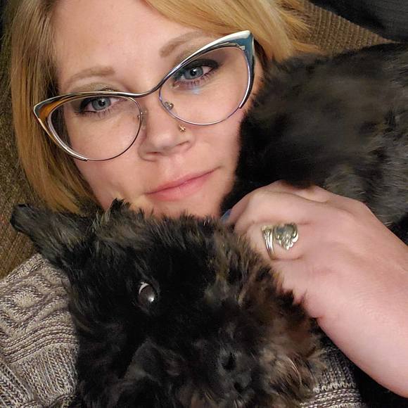 Meet your Posher, Meg - Picture 1 of 1